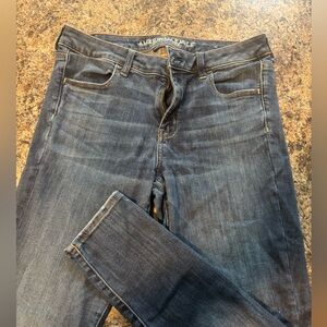American Eagle Outfitters Light Blue Super Stretch Jeans